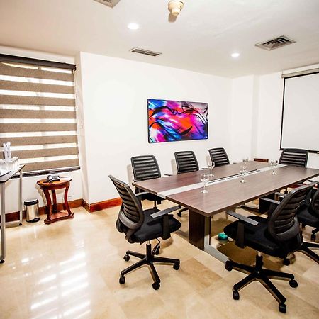 Hotel Dann Carlton קאלי מראה חיצוני תמונה