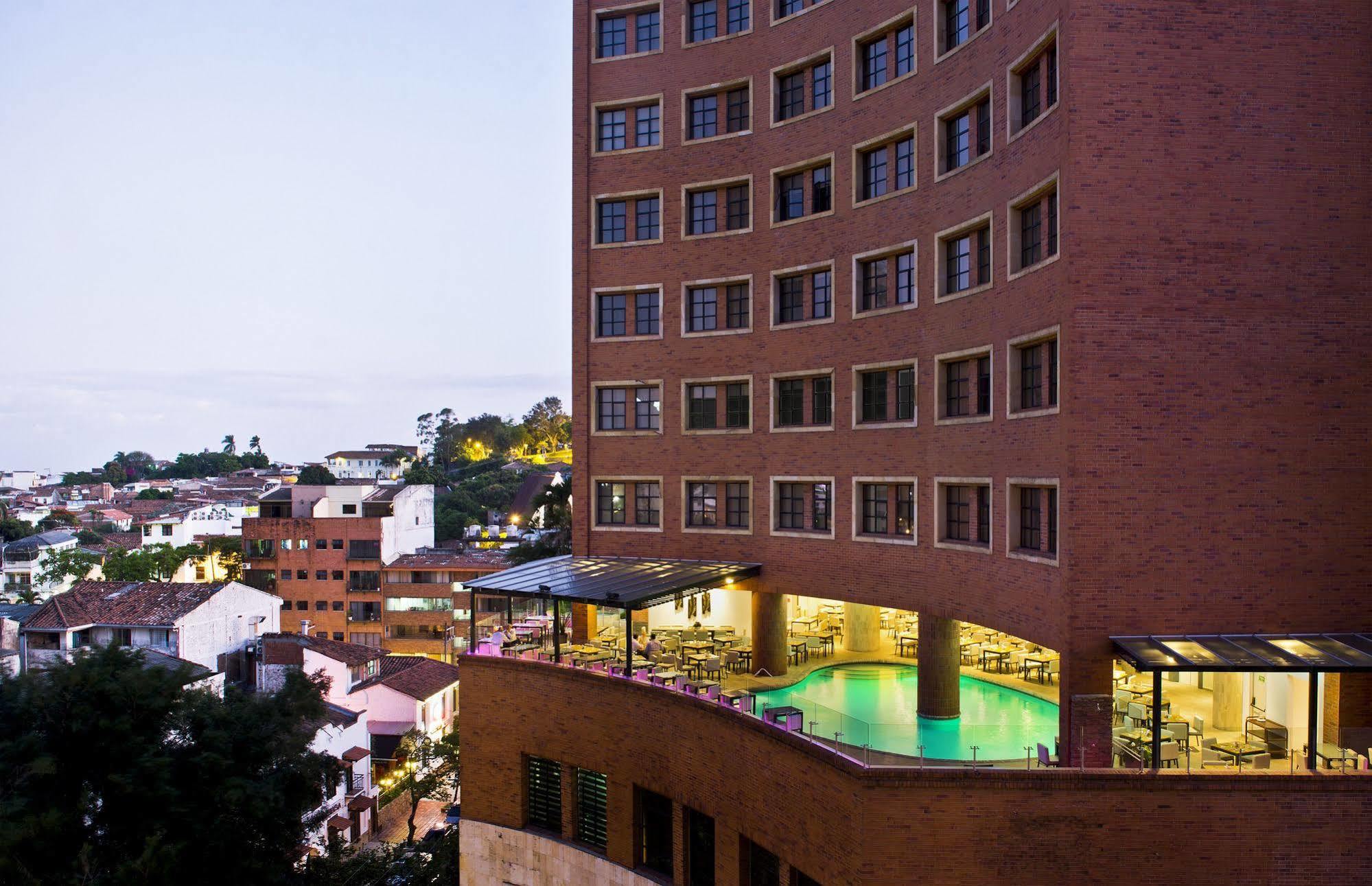 Hotel Dann Carlton קאלי מראה חיצוני תמונה